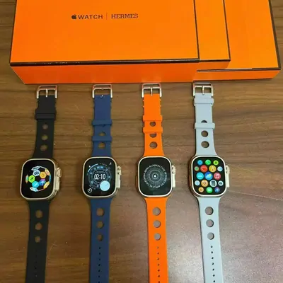 Smartwatches with different strap colours