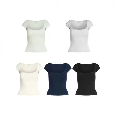 Women’s fitted short-sleeve tops
